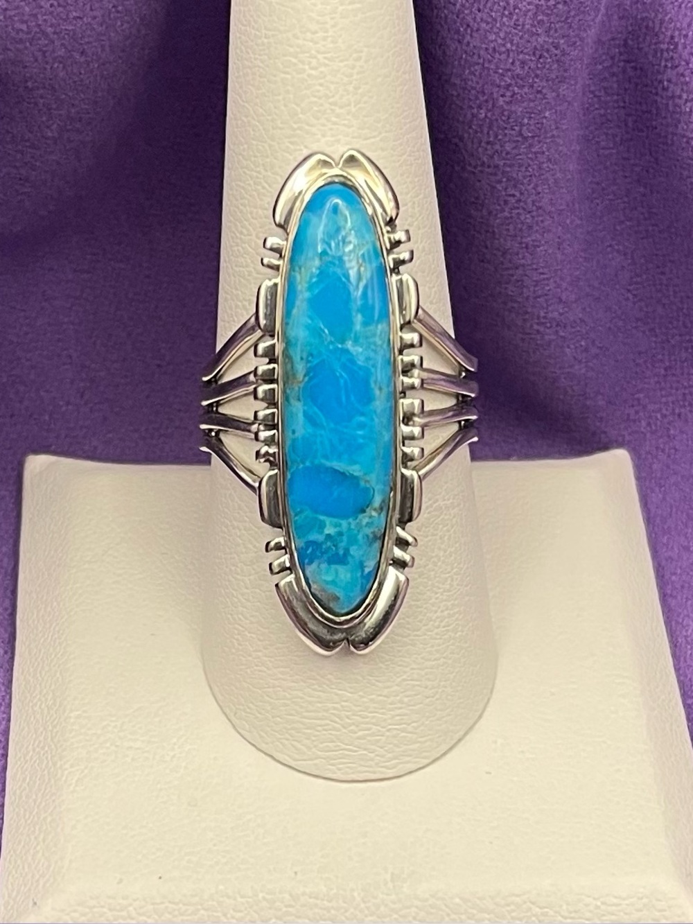 Vtg 8.11 g .925 SS turquoise ring size 9, approximately 30 mm x 7 mm - Picture 1 of 6